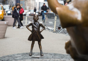 Fearless Girl statue